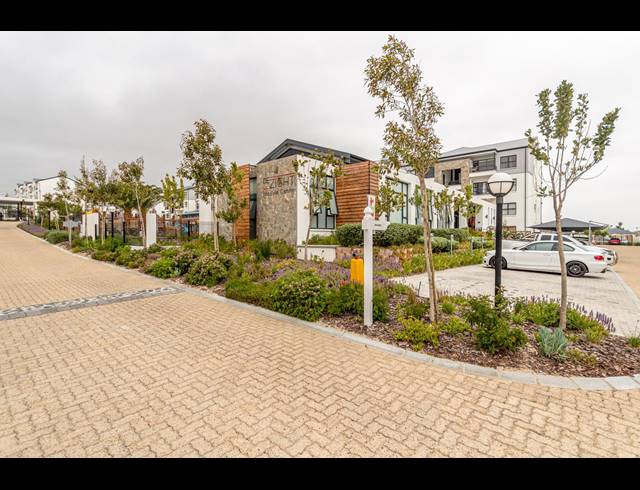 1 BEDROOM APARTMENT SOLD IN RICHWOOD